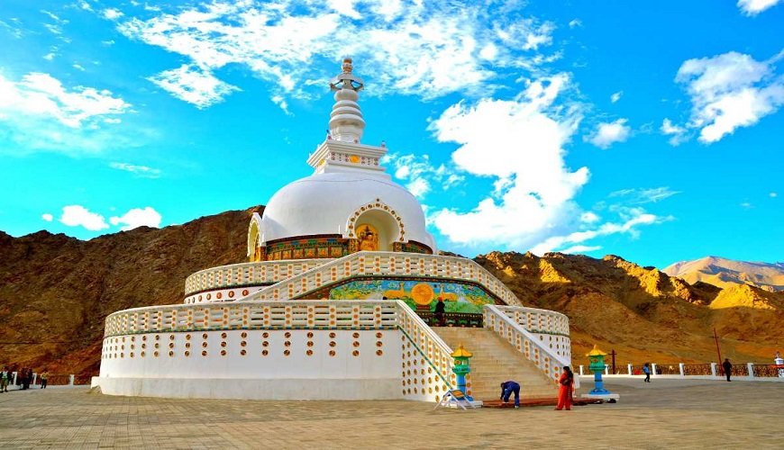 Leh Ladakh Tourism  Places to Visit & Ladakh Tour Guide